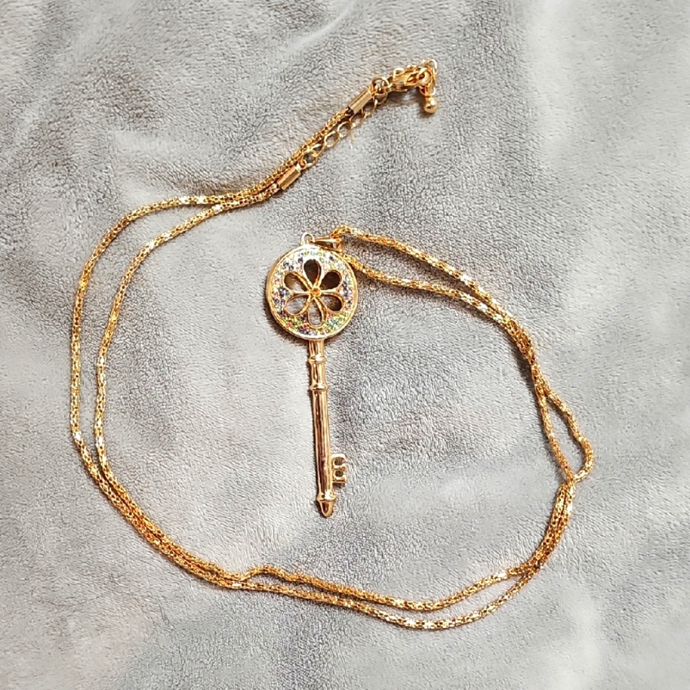 Long Jeweled Key Necklace On Copper Gold Necklace 32"